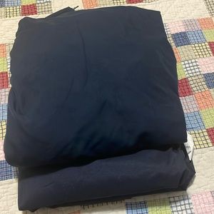 Twin size, navy blue fitted and flat sheet